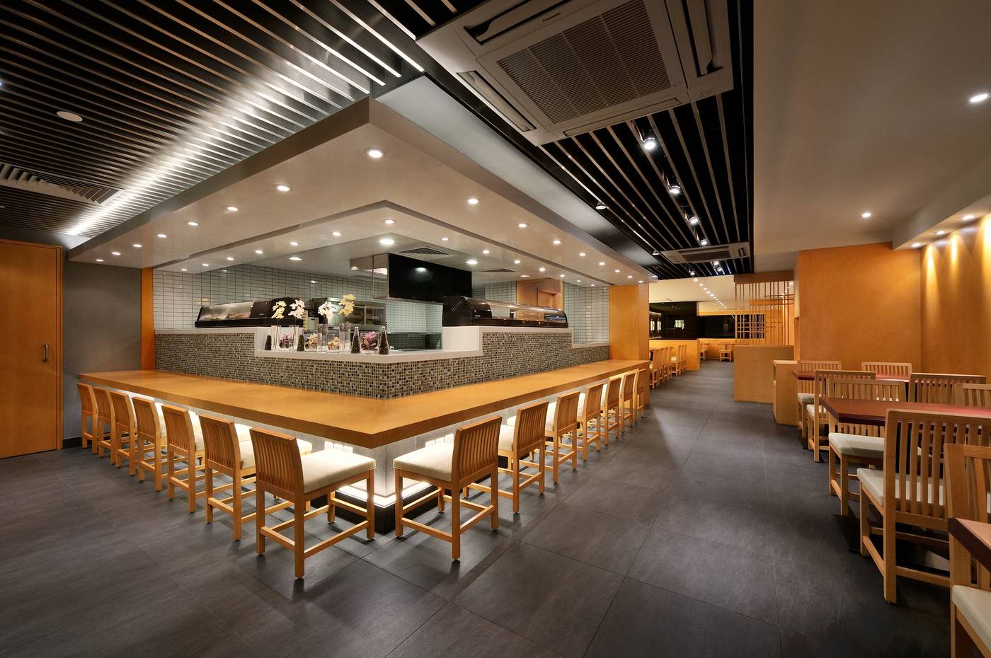 Wharney-Hotel-Restaurant-40