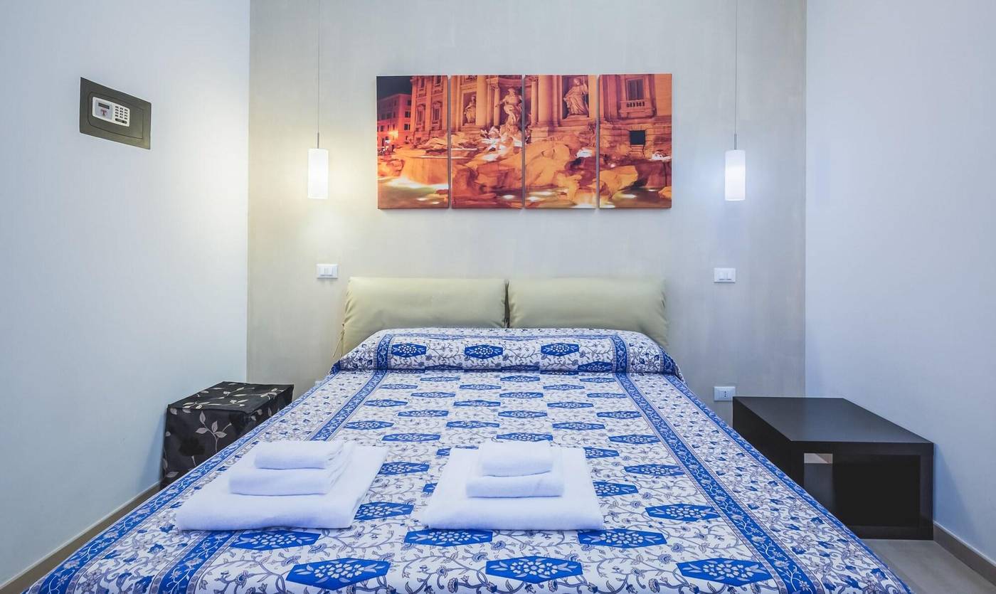 Domus-Alberti-Room-14