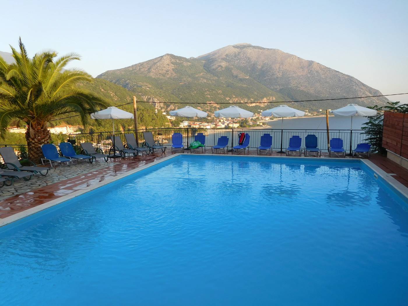Hotel-Oceanis-Poros-Pool-4