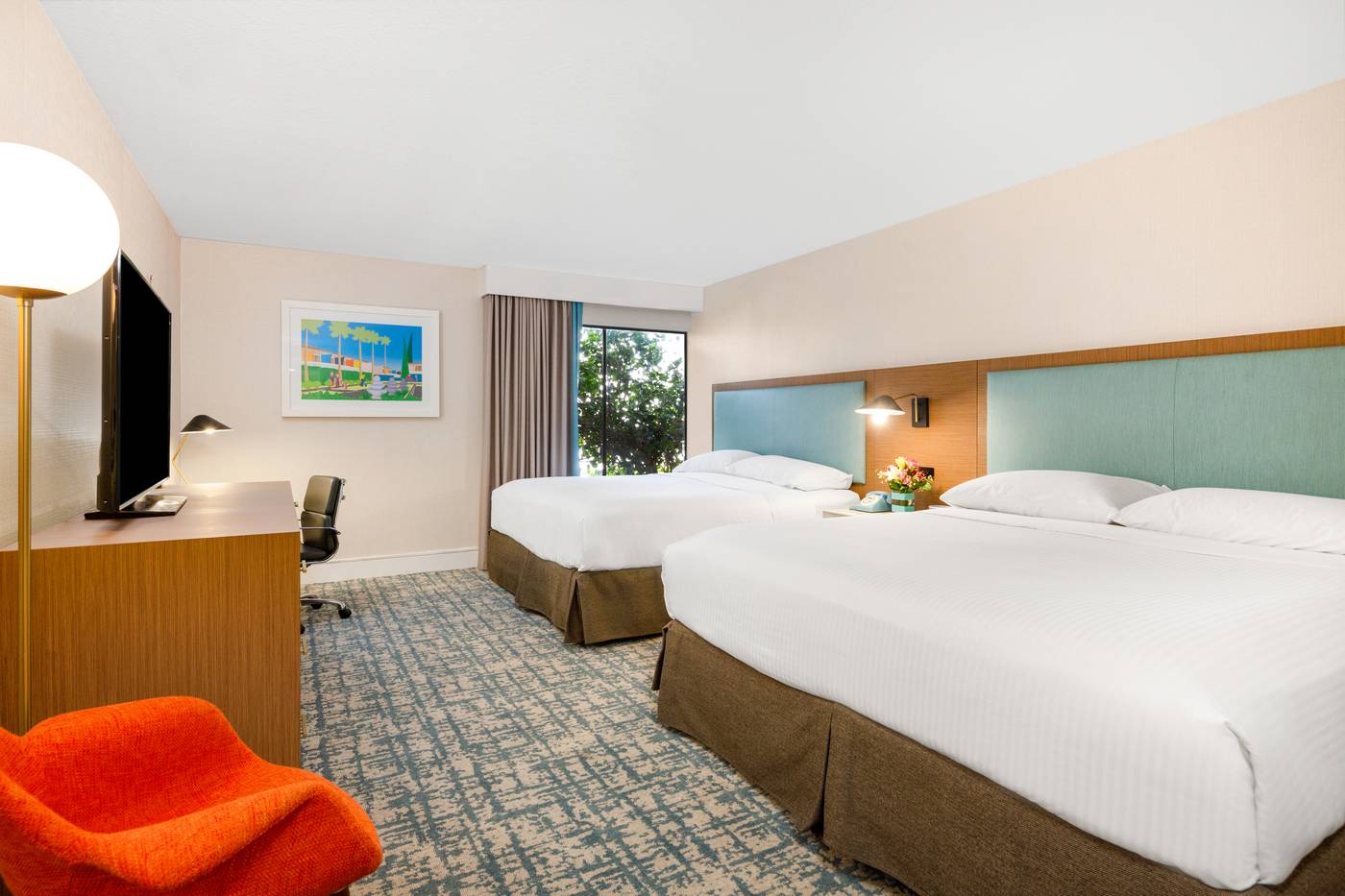 The-Anaheim-Hotel-Room-10