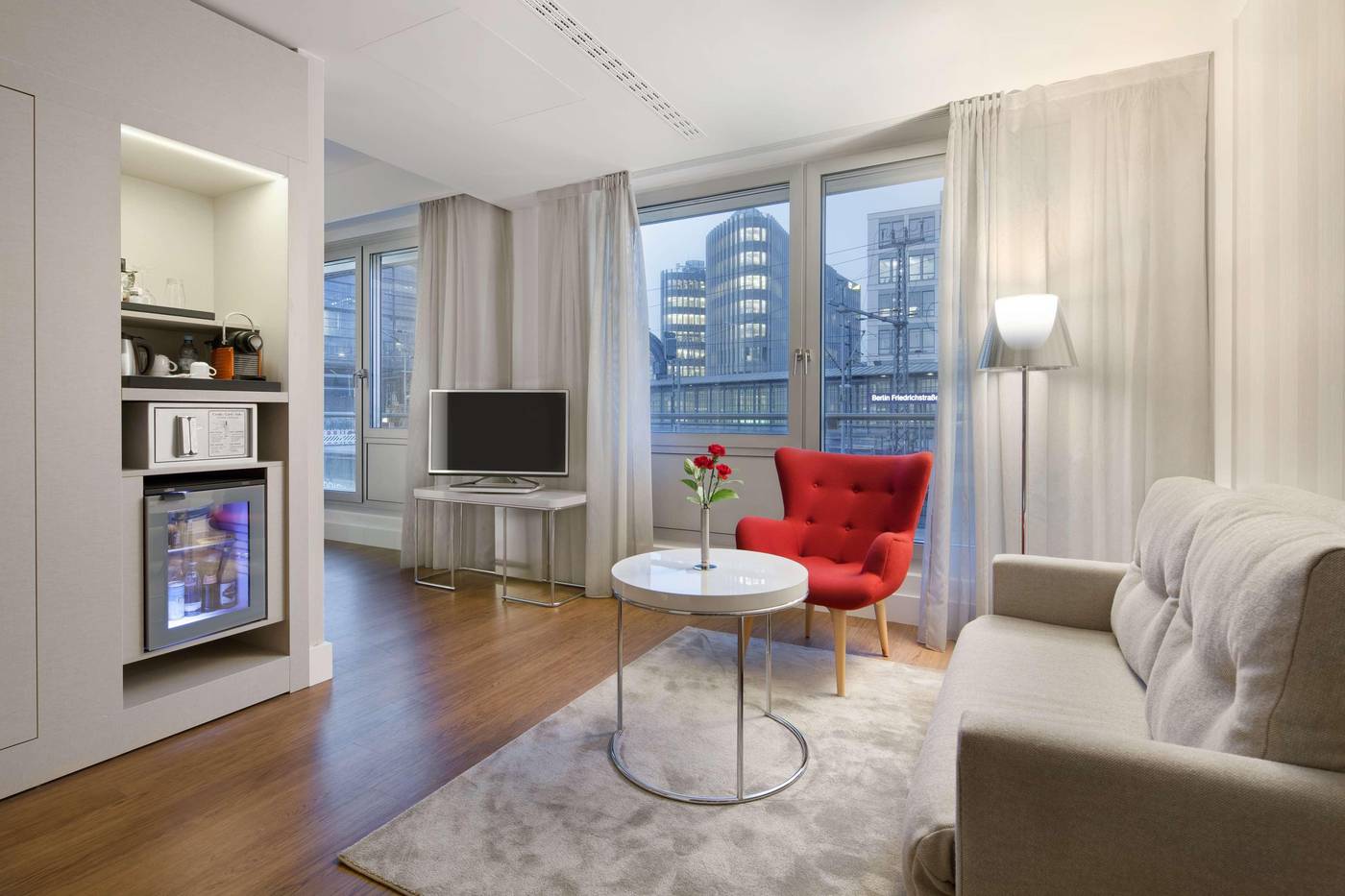 NH-Collection-Berlin-Mitte-Friedrichstrasse-Room-6