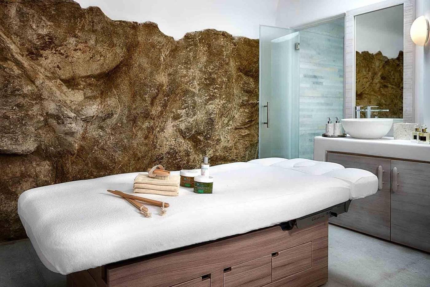 Belvedere-hotel-Sports-and-Entertainment-63