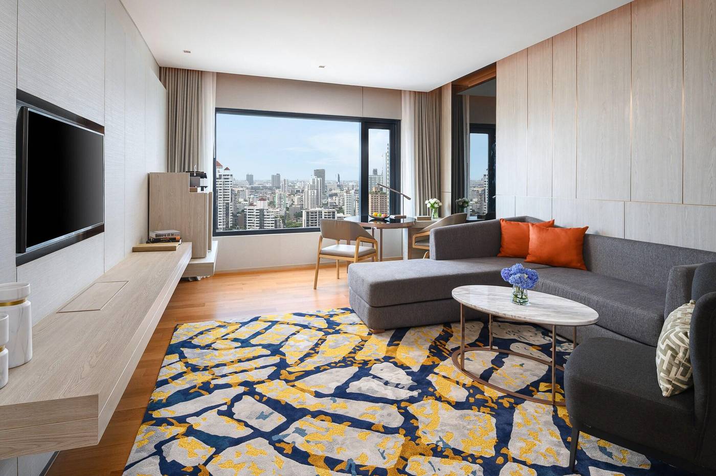 Hotel-Nikko-Bangkok-Room-12