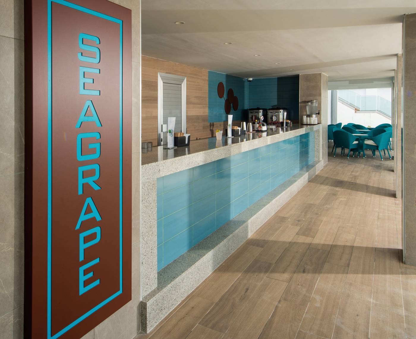 Riu-Ocho-Rios-All-Inclusive-Bar-49