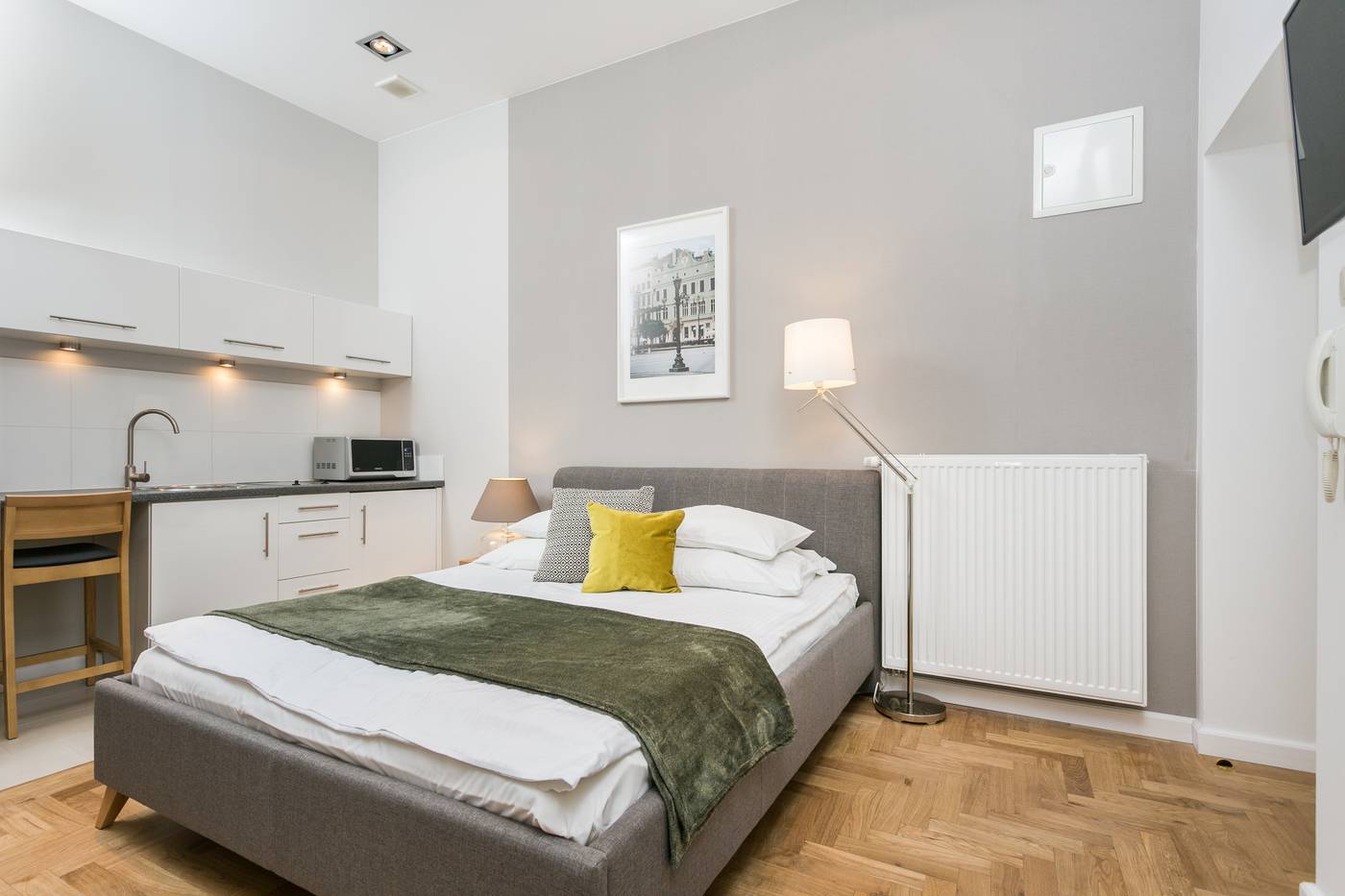 Venetian-House-Market-Square-Aparthotel-Room-23