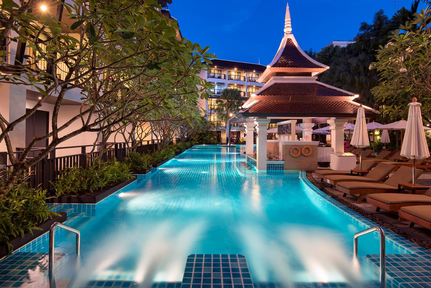 Centara-Anda-Dhevi-Resort---Spa-Krabi-Pool-4