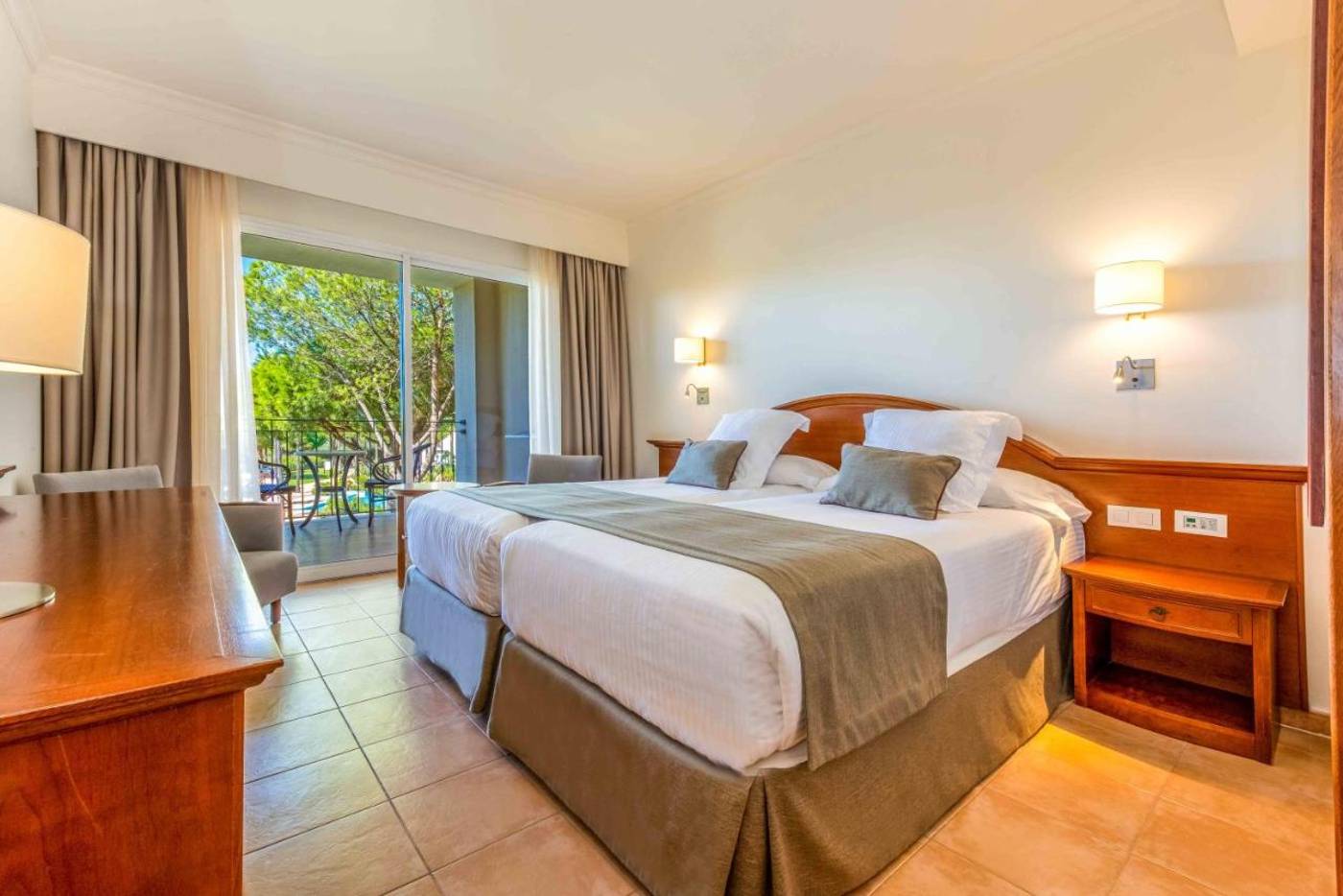 Valentin-Sancti-Petri-Room-28