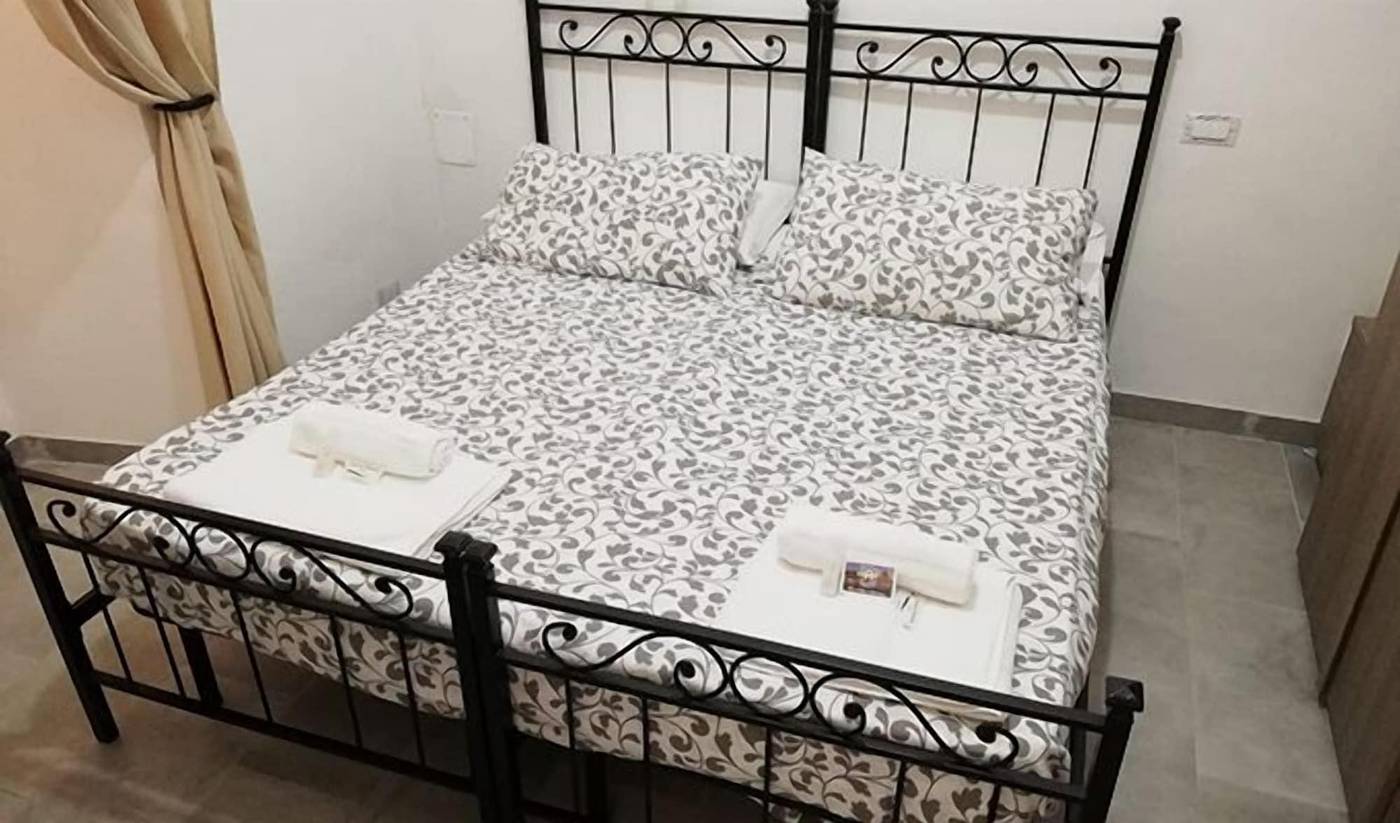 Grandis-Rooms-Room-17