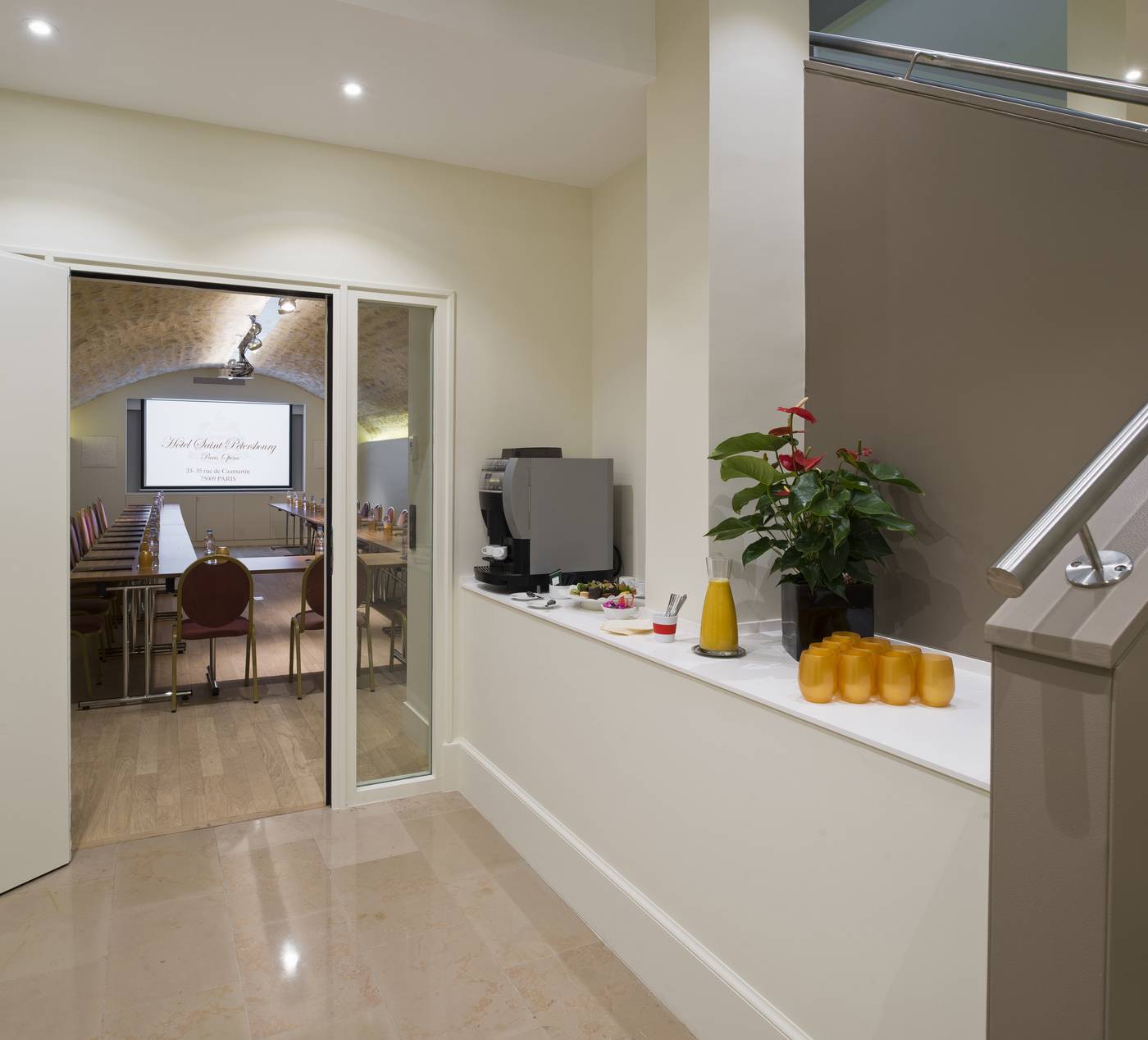 Hotel-Saint-Petersbourg-Opera---Spa-Conferences-9