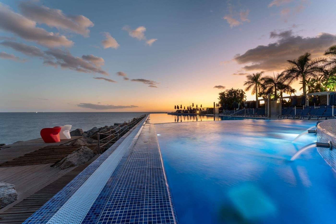Marina-Suites-Pool-12