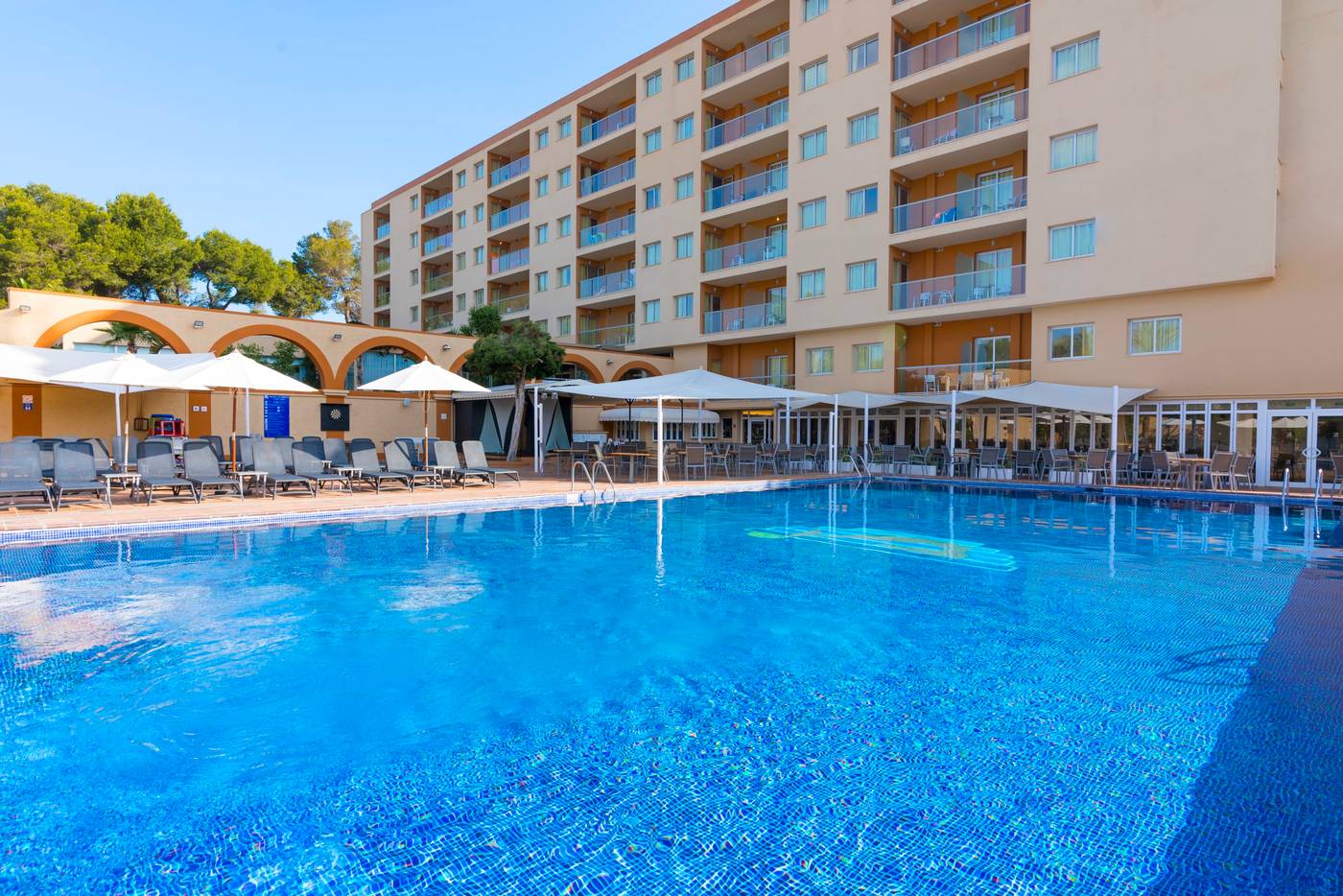 Hotel-Atlantic-by-LLUM-General-view-3