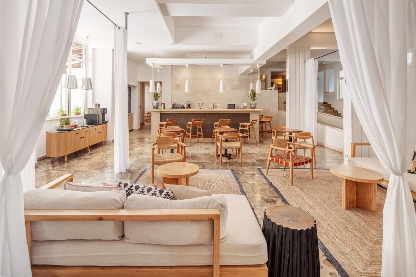 Waterman-Supetrus-Resort-Lobby-31