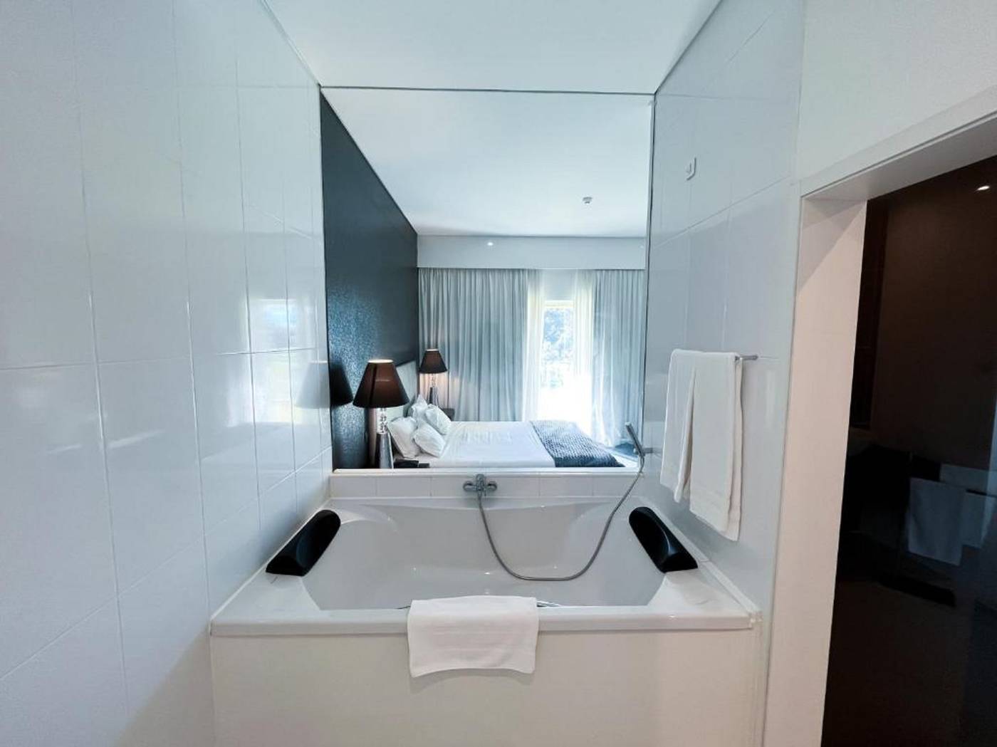 Monte-Filipe-Hotel---Spa-Room-35