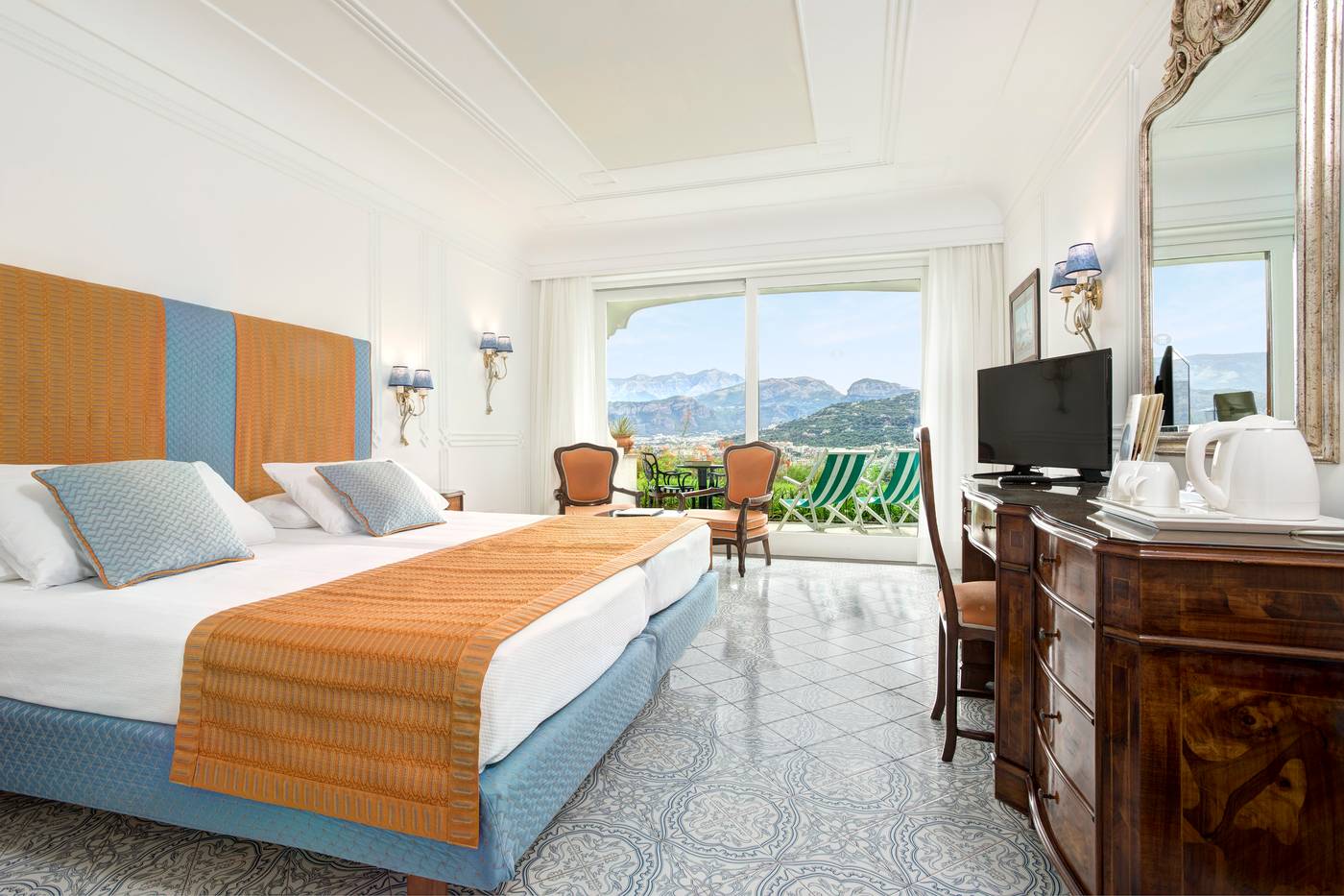 14.10.25 Grand Hotel Capodimonte