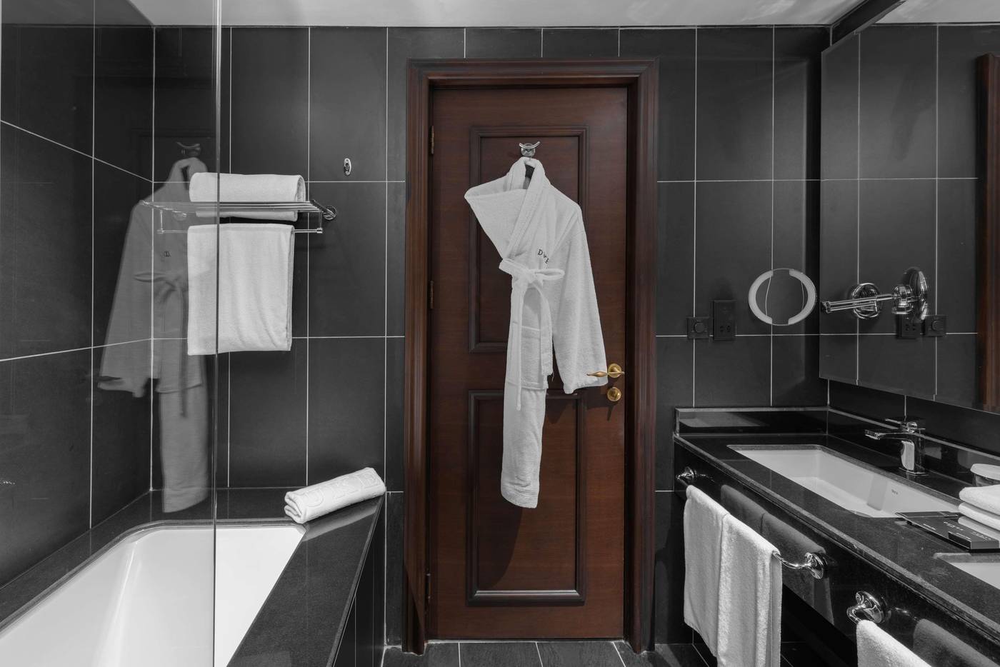 Dukes-The-Palm--a-Royal-Hideaway-Hotel-Room-54