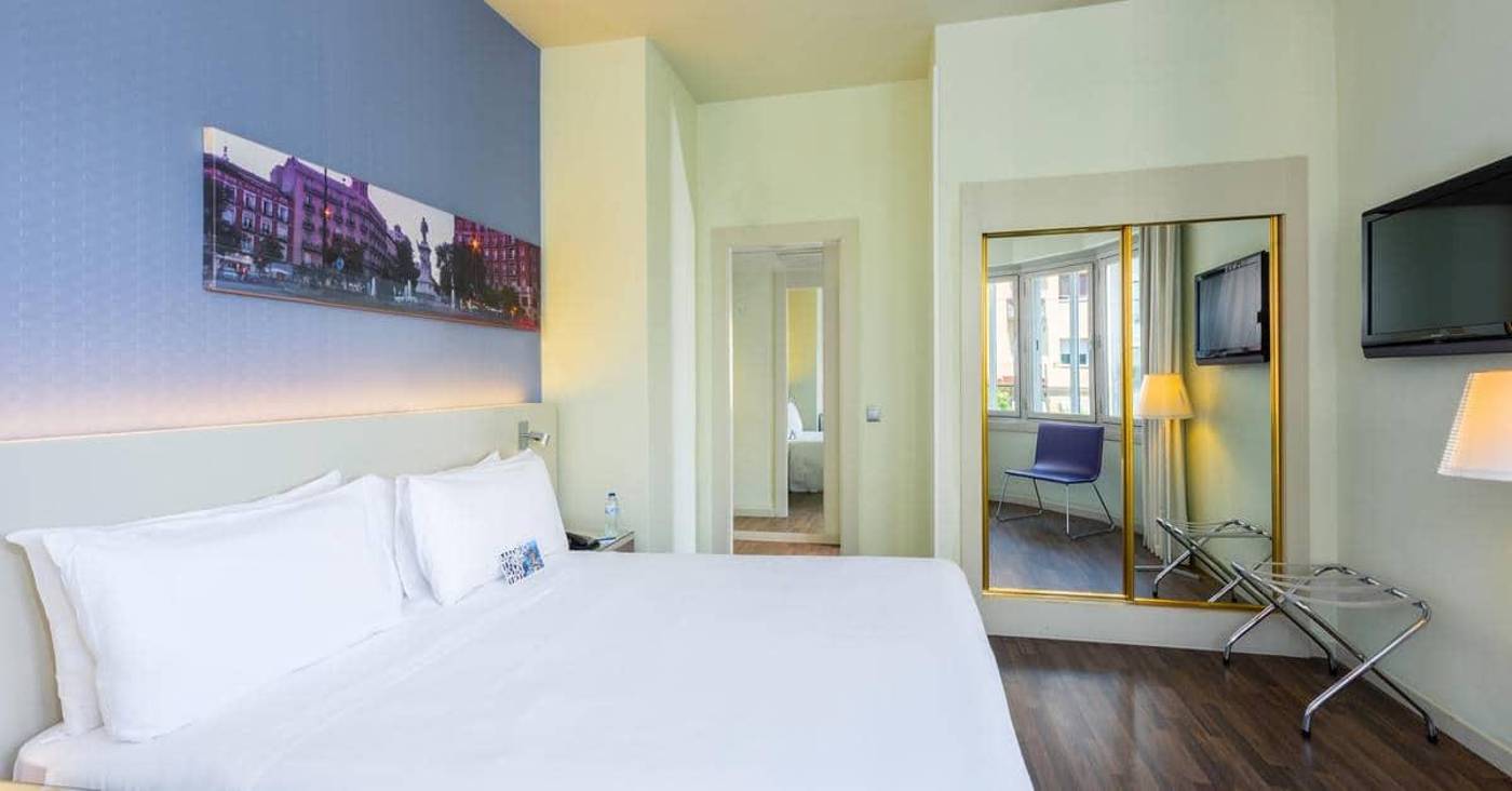 Libere-Madrid-Chamberi-Room-35