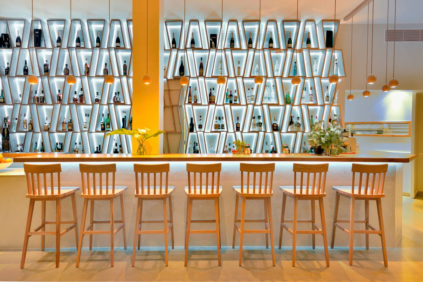 Petinos-Hotel-Bar-57