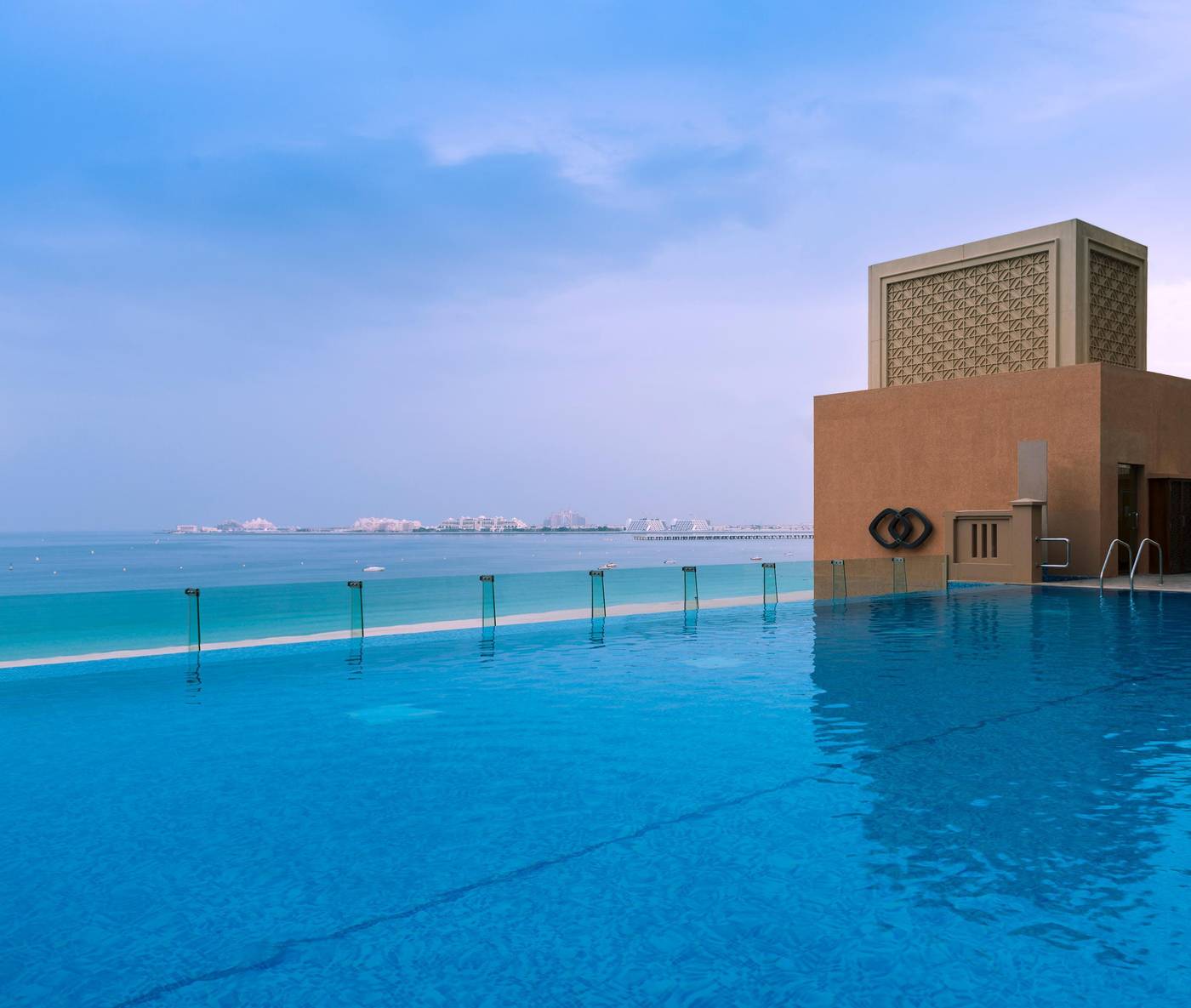 Sofitel-Dubai-Jumeirah-Beach-Pool-6