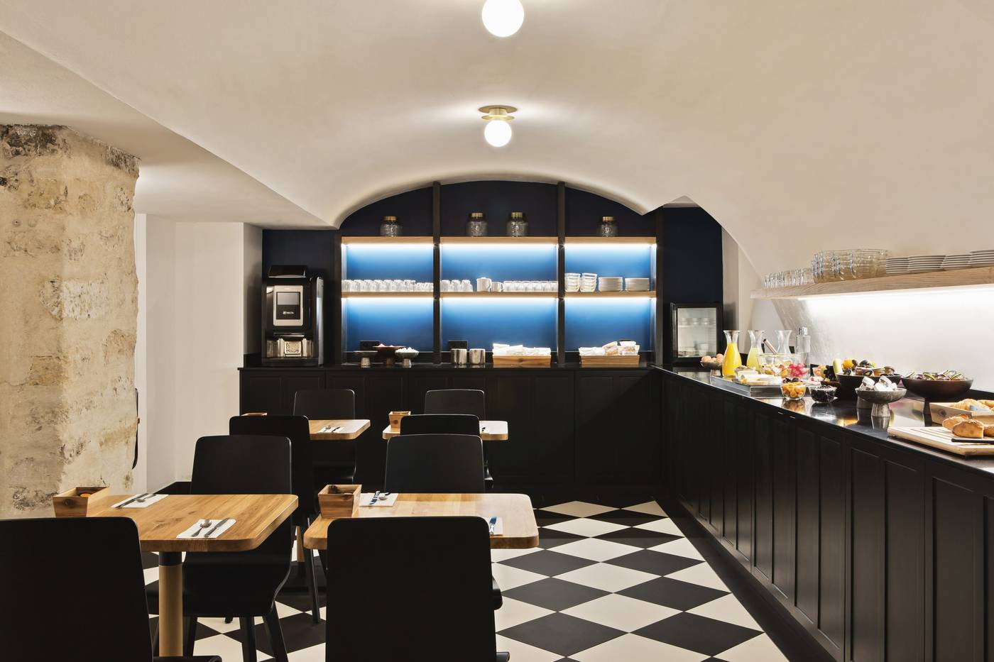 New-Hotel-Lafayette-Restaurant-14