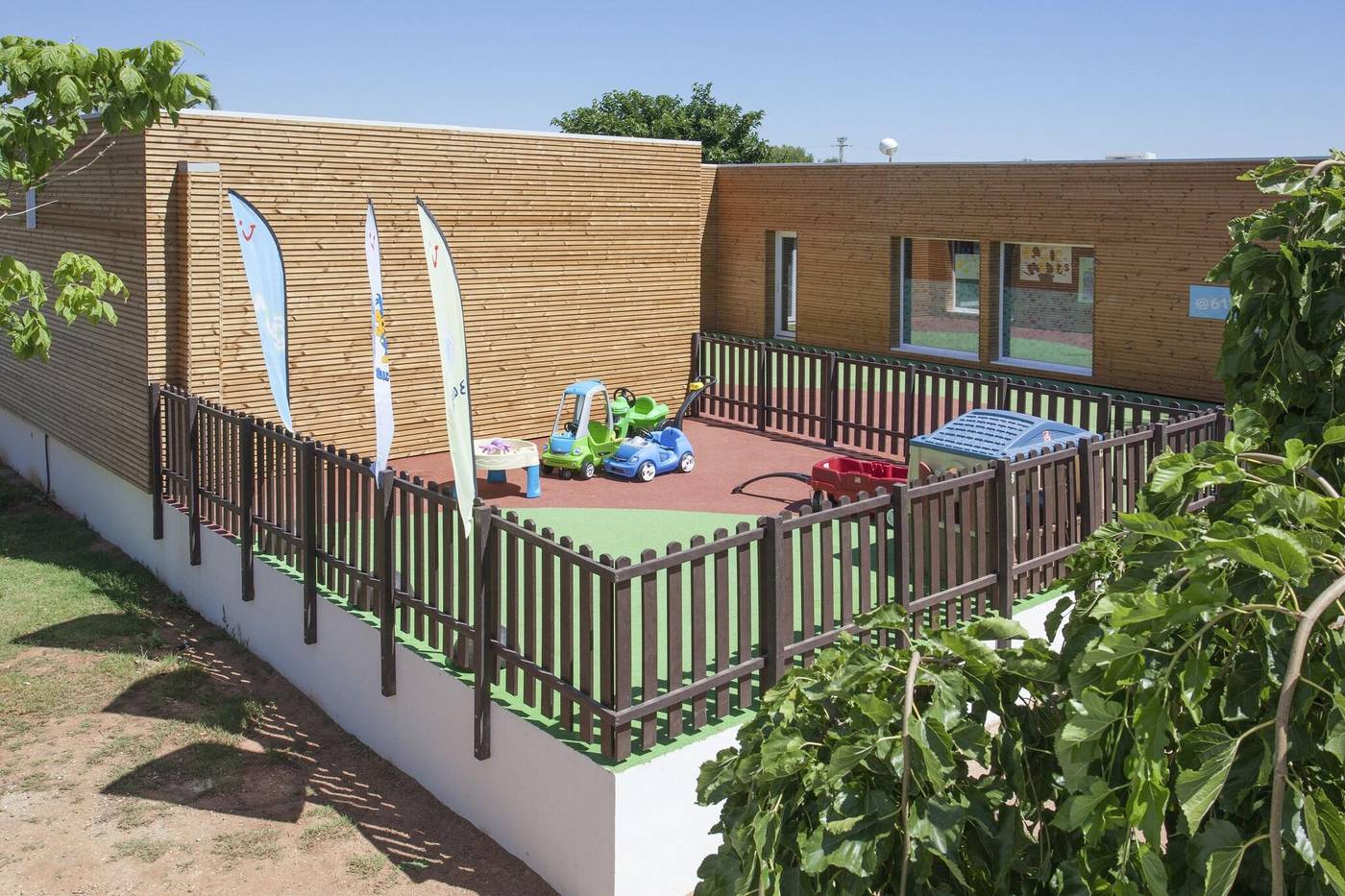 Grupotel-Mar-de-Menorca-Sports-and-Entertainment-57