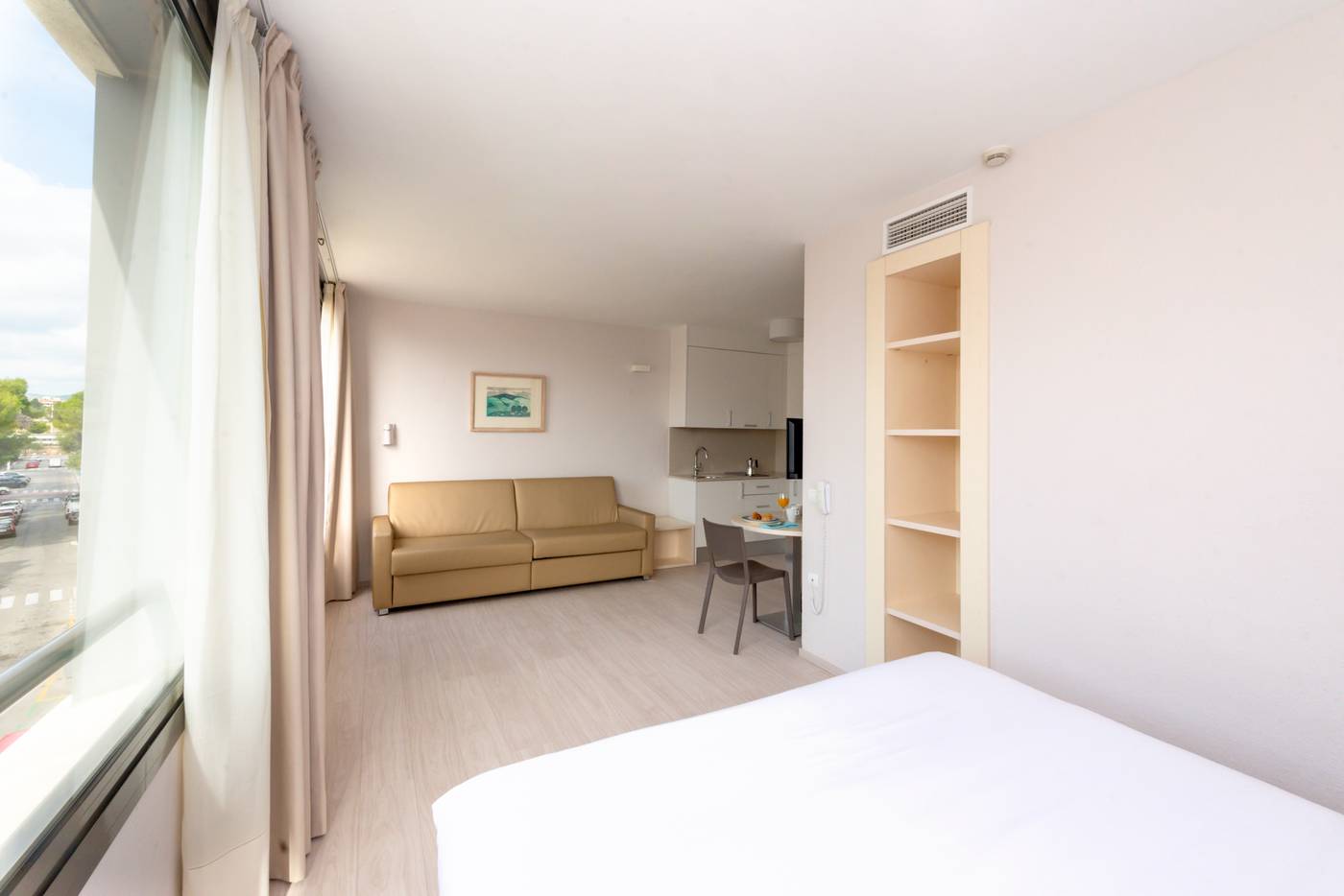 Atenea-Park-Suites---Apartments-Room-23