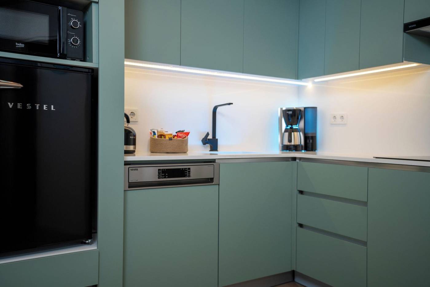 Bird-Nest-Suites-Room-45