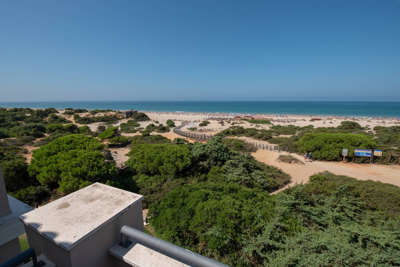 Valentin-Sancti-Petri-Beach-68