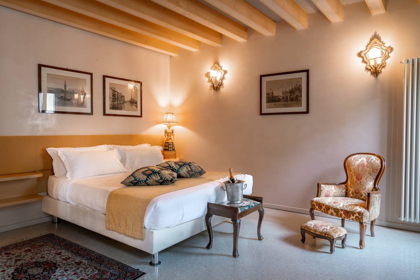 Palazzo-San-Luca-Room-19