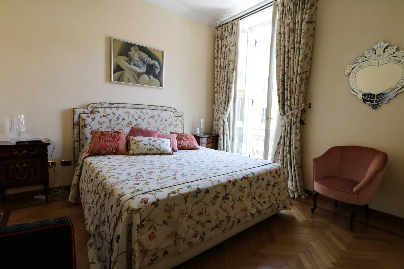 Rome-Kings-Suite-Room-20