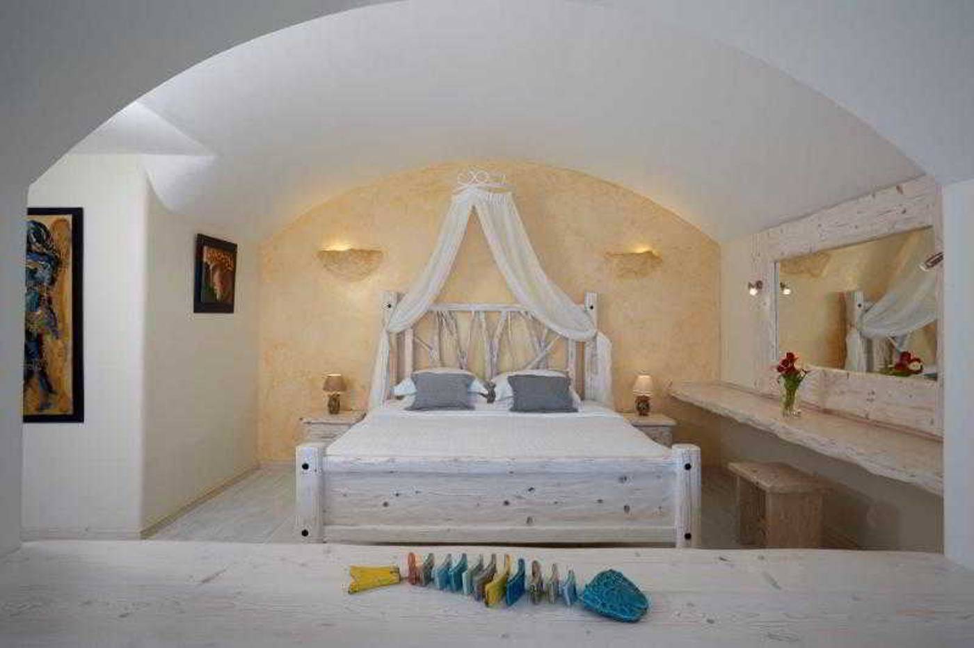Athermi Suites-Greece-SANTORINI-Room-5