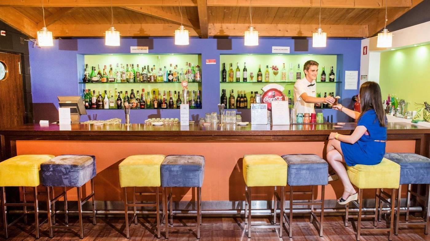 The-Navigator---Palm-Oasis-Alvor-Bar-43