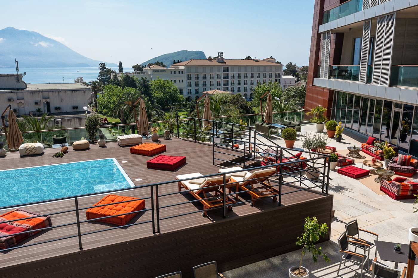 Hotel-Tq-Plaza-Pool-69