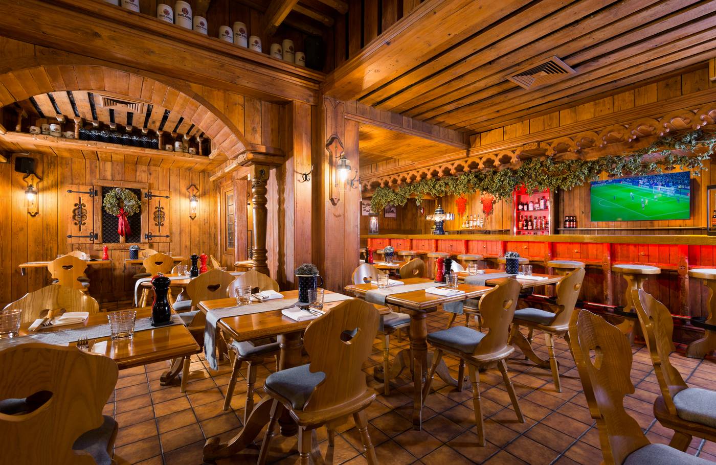 Leonardo-Hotel-Munich-Arabellapark-Bar-24