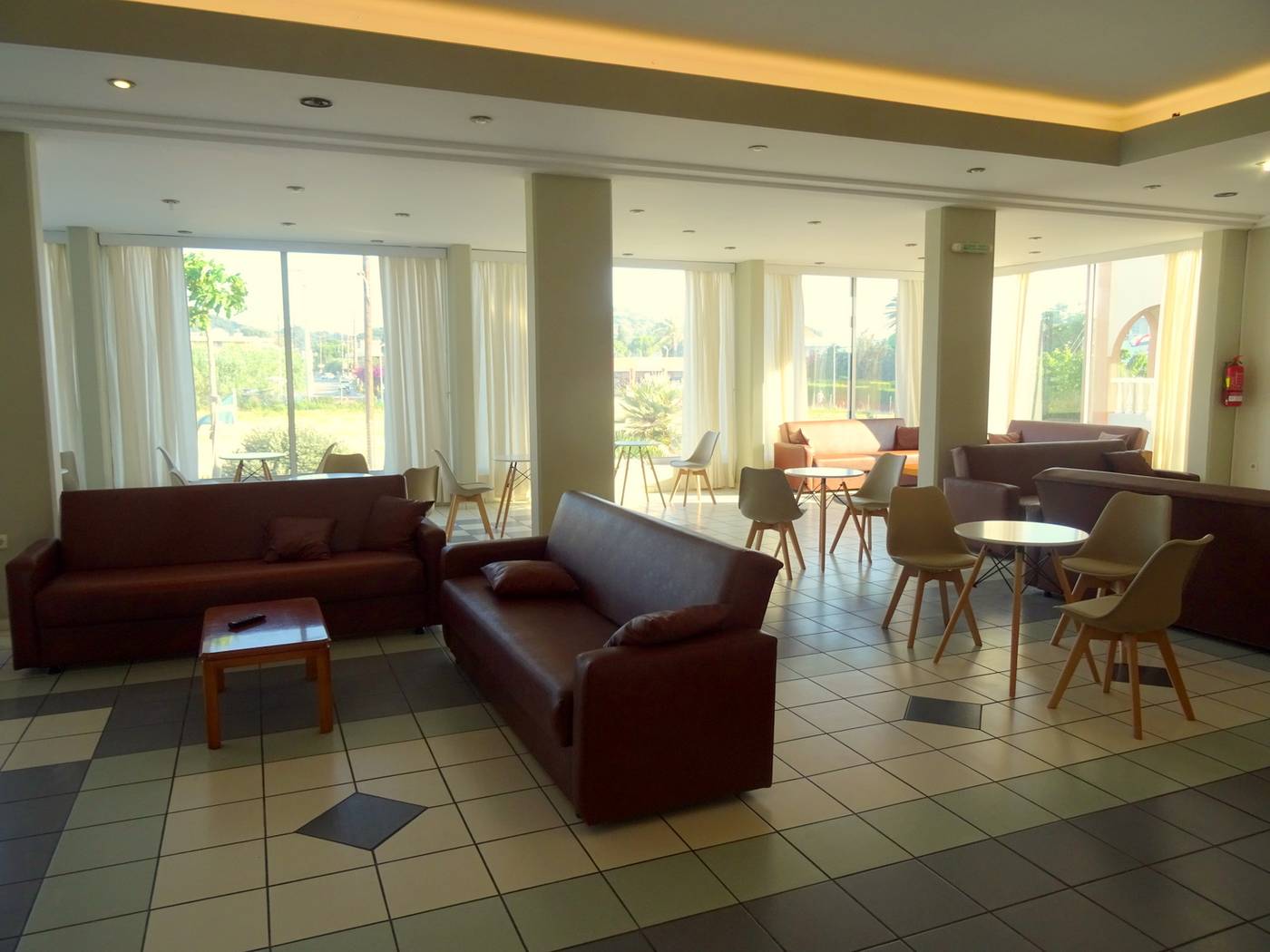 Bayside-Hotel-Katsaras-Lobby-28