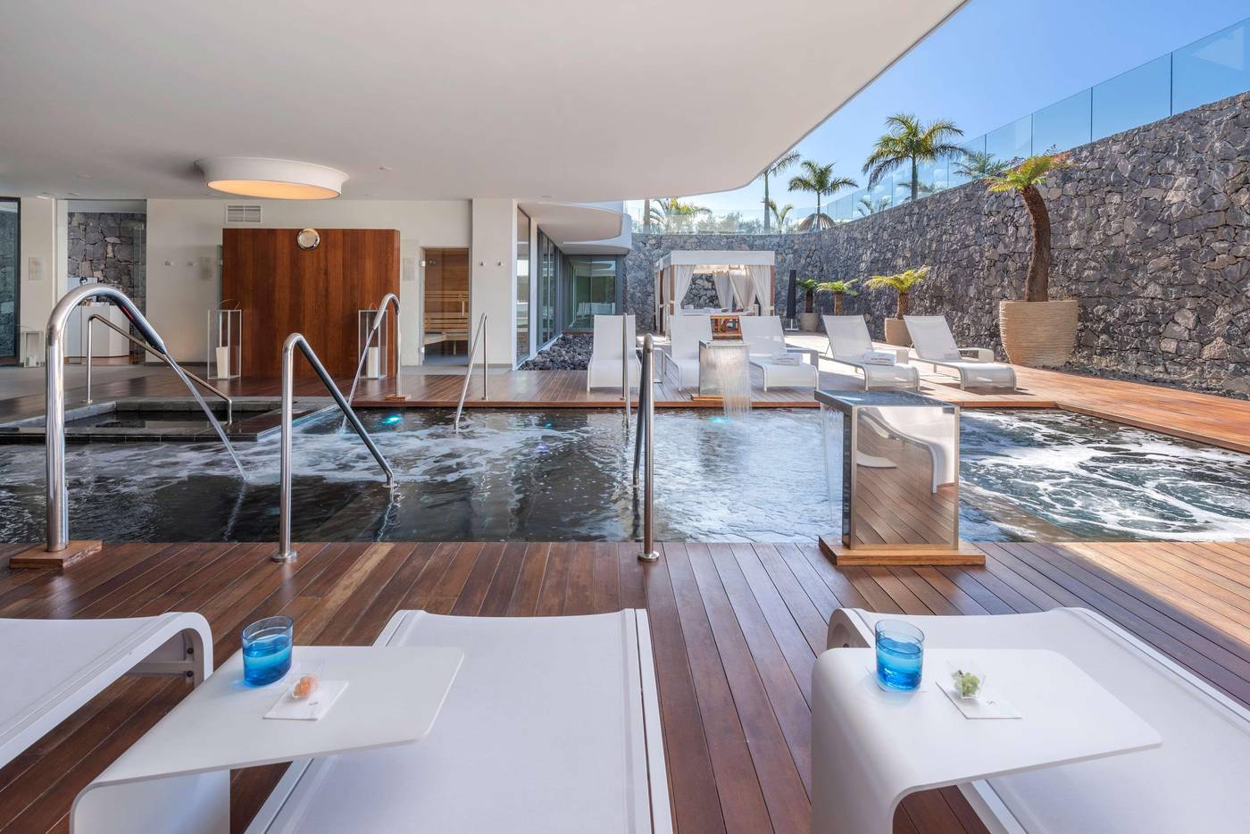 Royal-Hideaway-Corales-Suites--part-of-Barcel---Hotel-Group-Pool-63