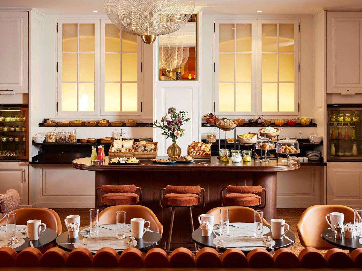 Baltimore-Paris-General-view-50