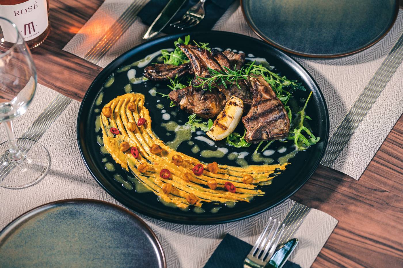 Villa-Elite---Adult-Only-Restaurant-12