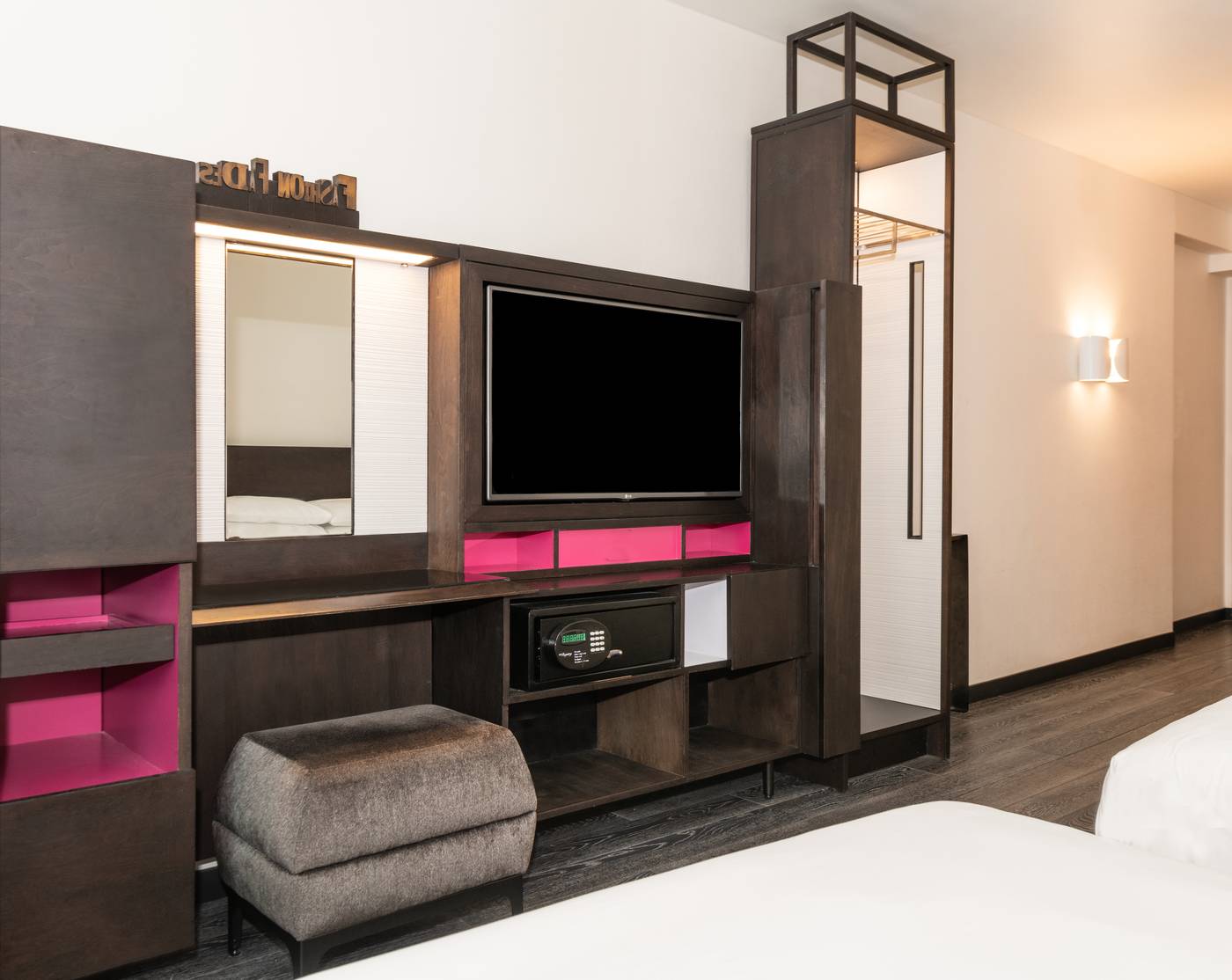 Hyatt-Herald-Square-New-York-Room-36