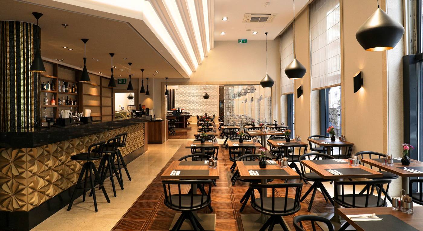 Continental-Hotel-Budapest-Restaurant-16