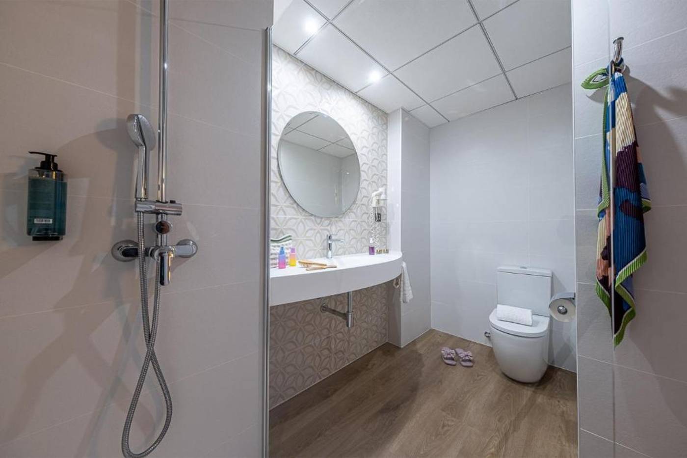 California-Palace-Room-30