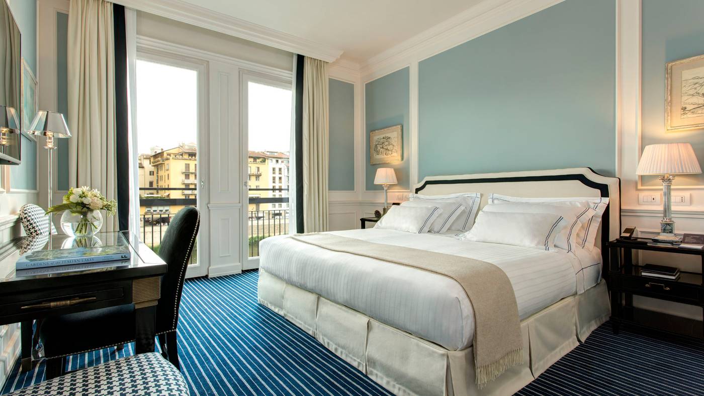 Hotel-Lungarno-Room-10