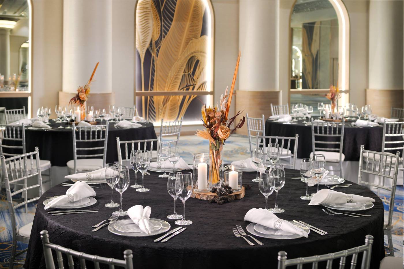 Hotel-Crowne-Plaza-Deira-Conferences-82