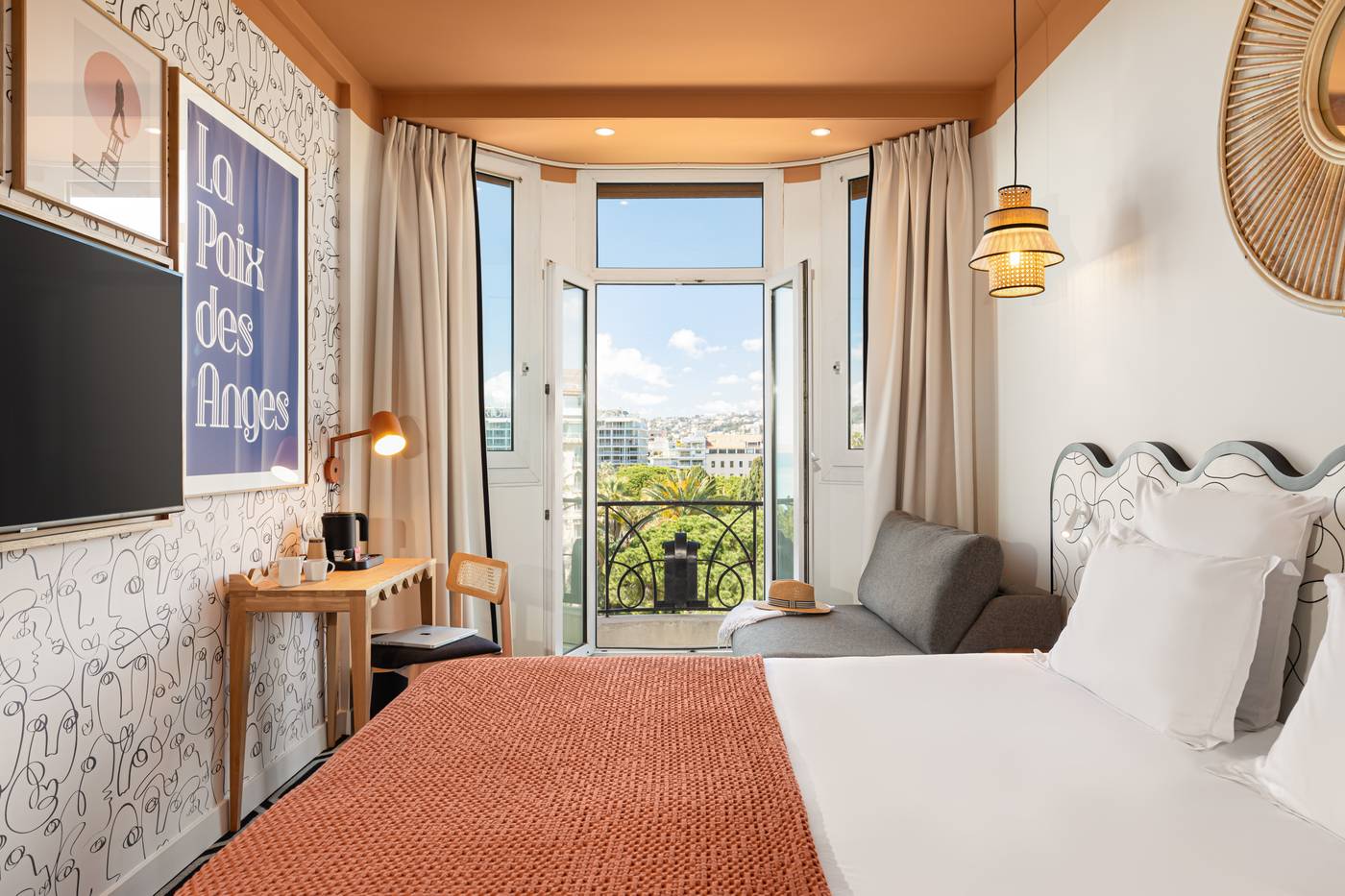 Albert-Premier-Room-9