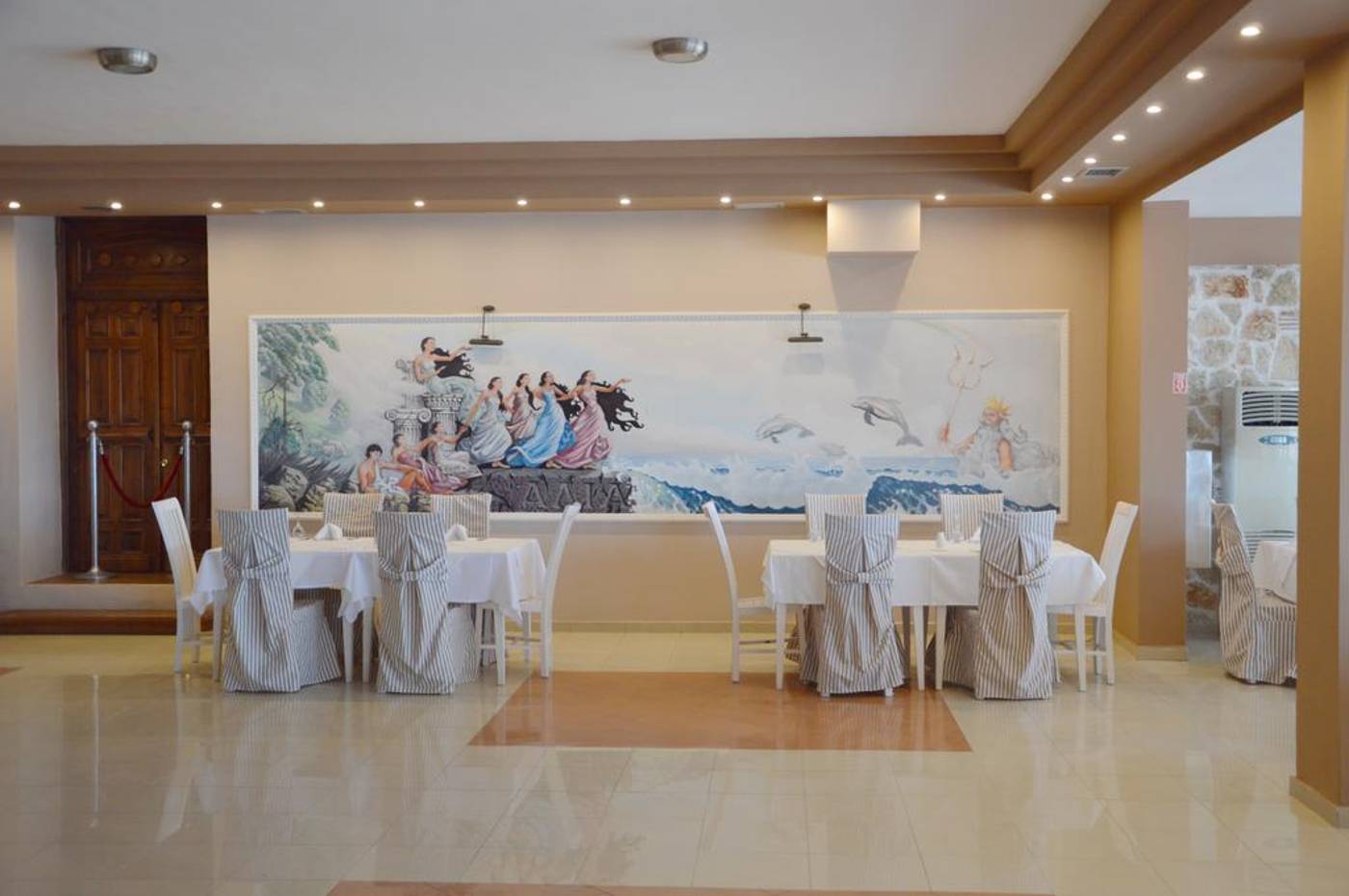 Alia-Palace-Hotel---Adults-Only-Restaurant-48