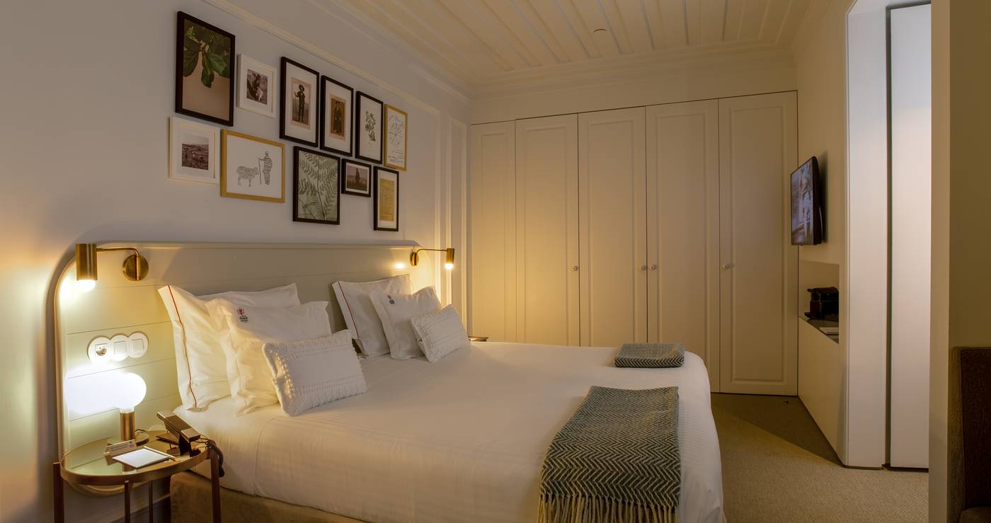 Lisboa-Pessoa-Hotel-Room-38