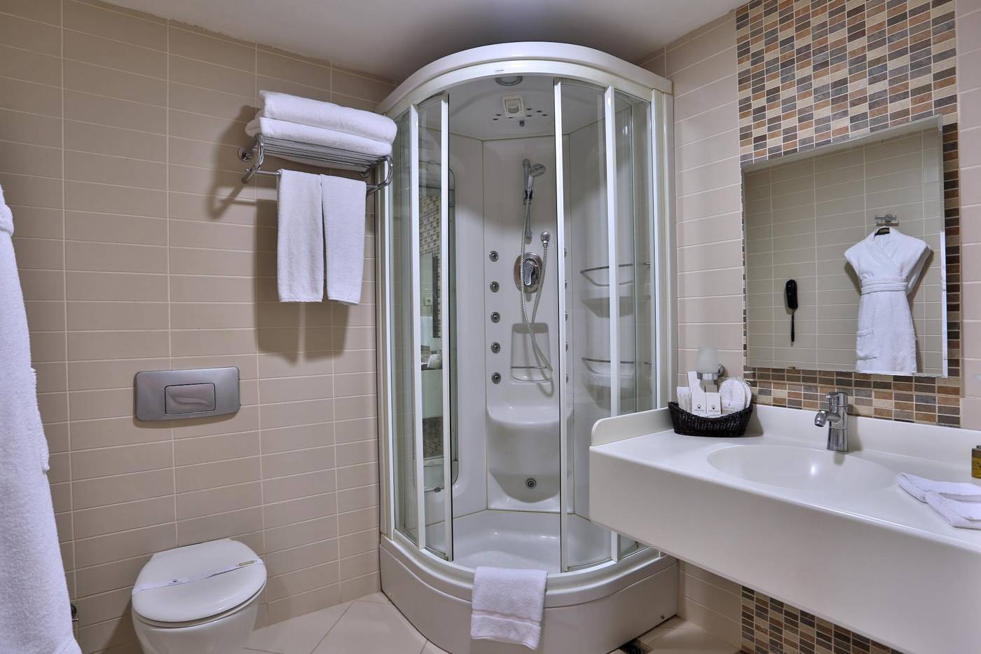 Hotel-Zurich-Istanbul-Room-33