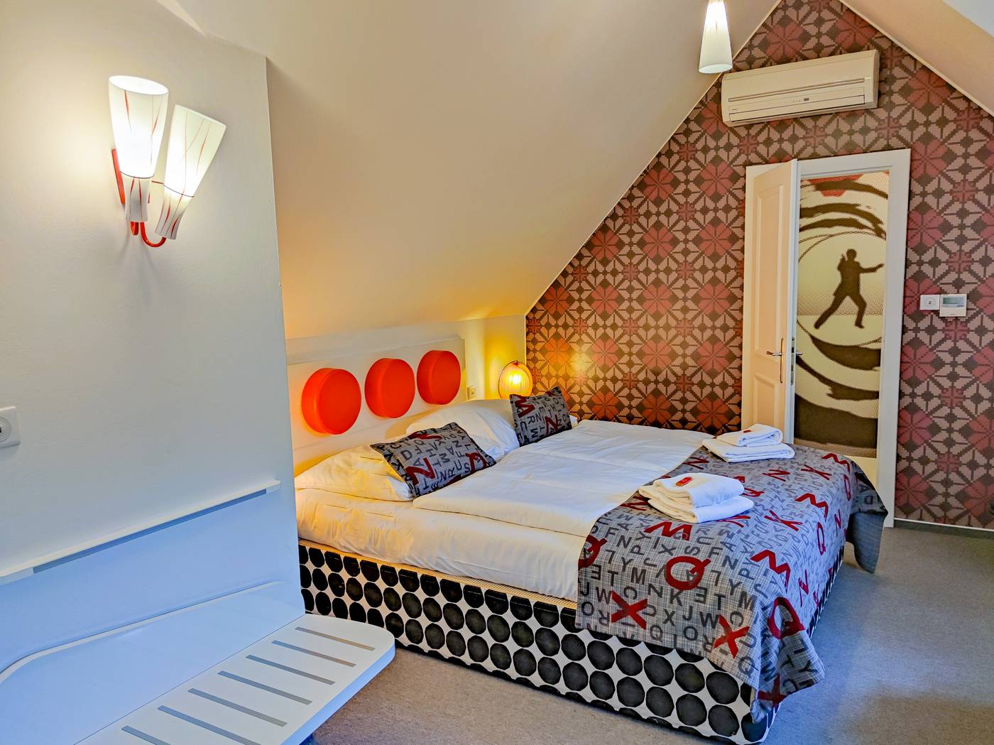 Vintage-Design-Hotel-Sax-Room-18