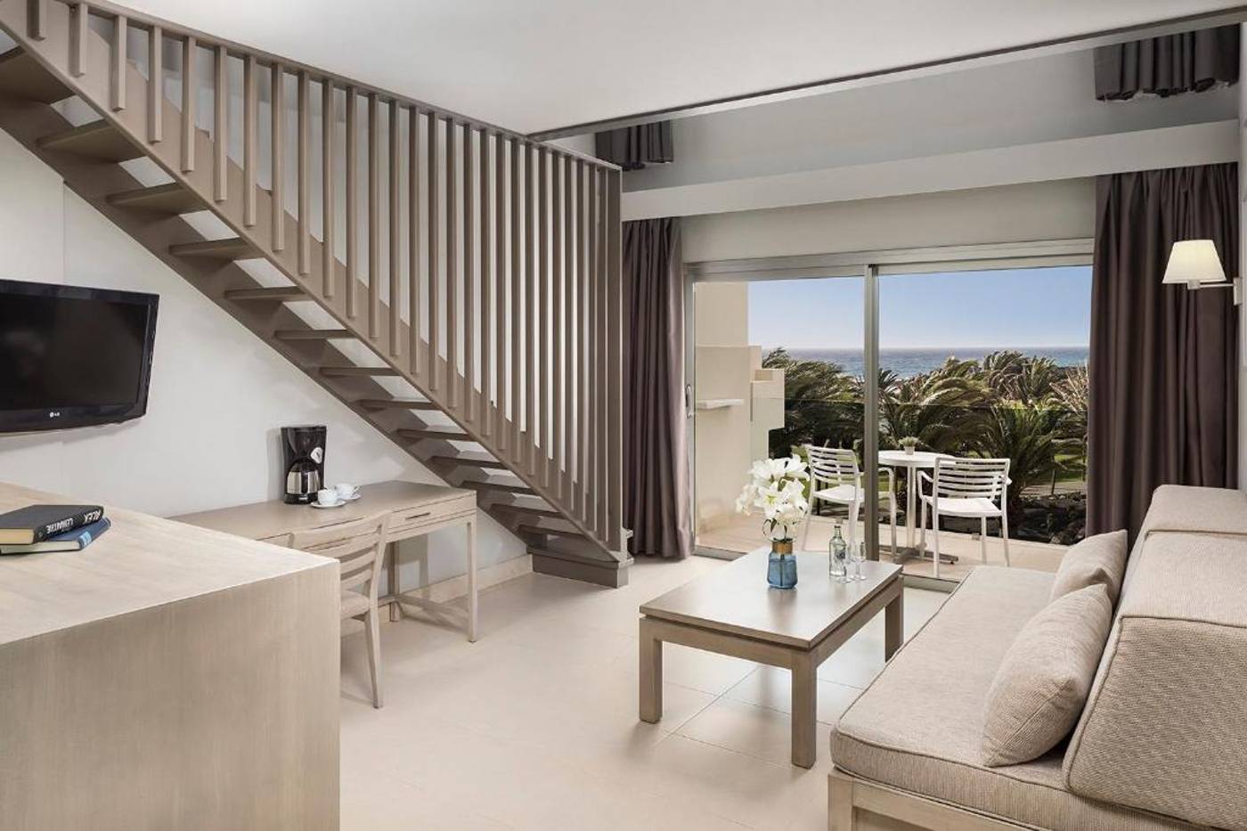 HD-Beach-Resort-Room-33