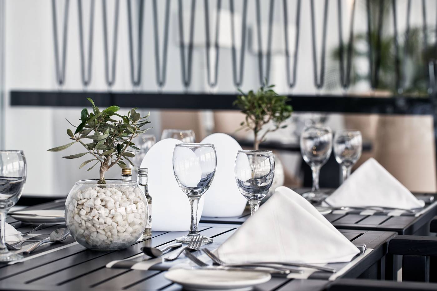 Isla-Brown-Chania--Curio-Collection-by-Hilton-Restaurant-51