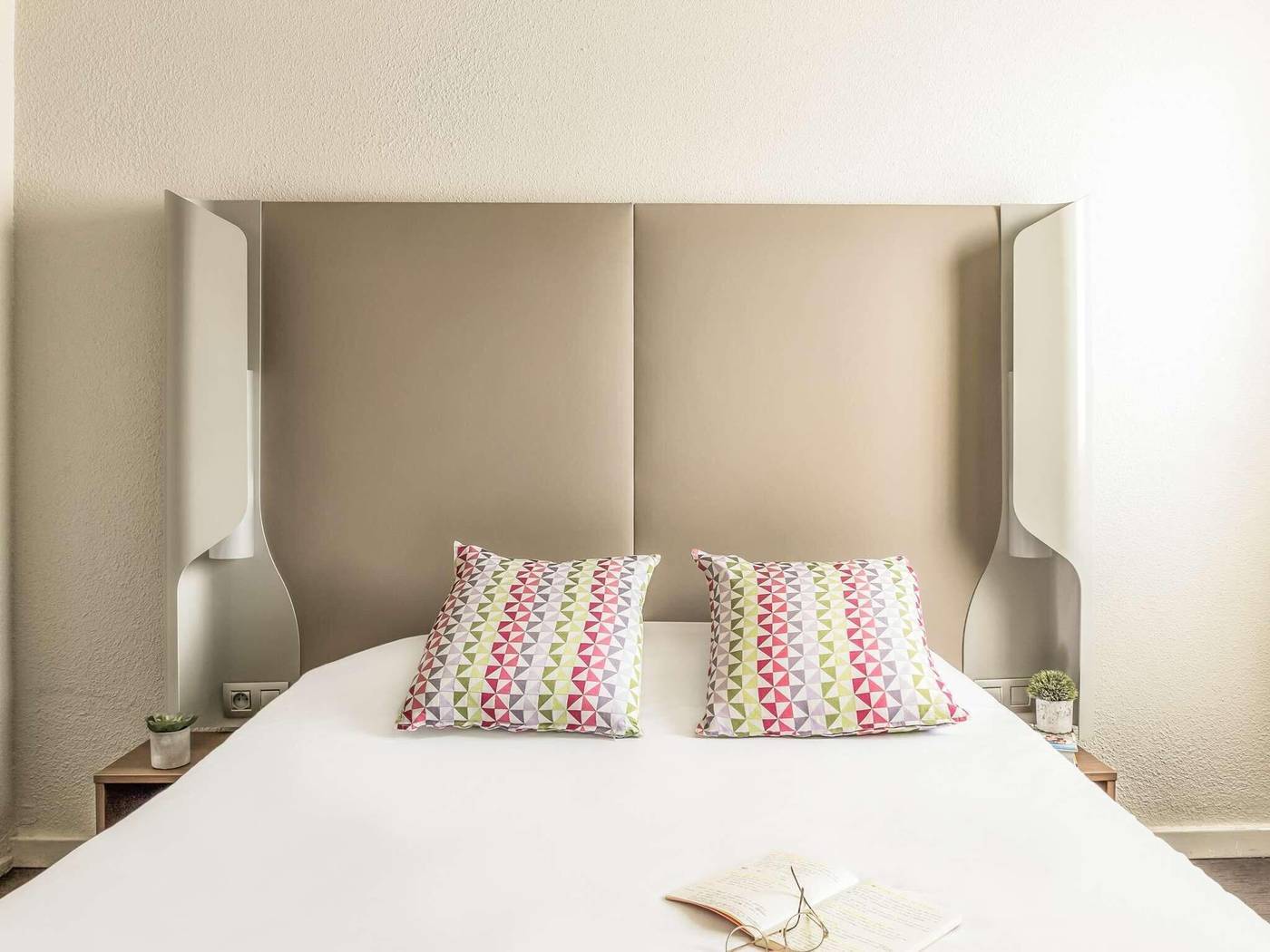 Campanile-Paris-Ouest---Pont-de-Suresnes-Room-38